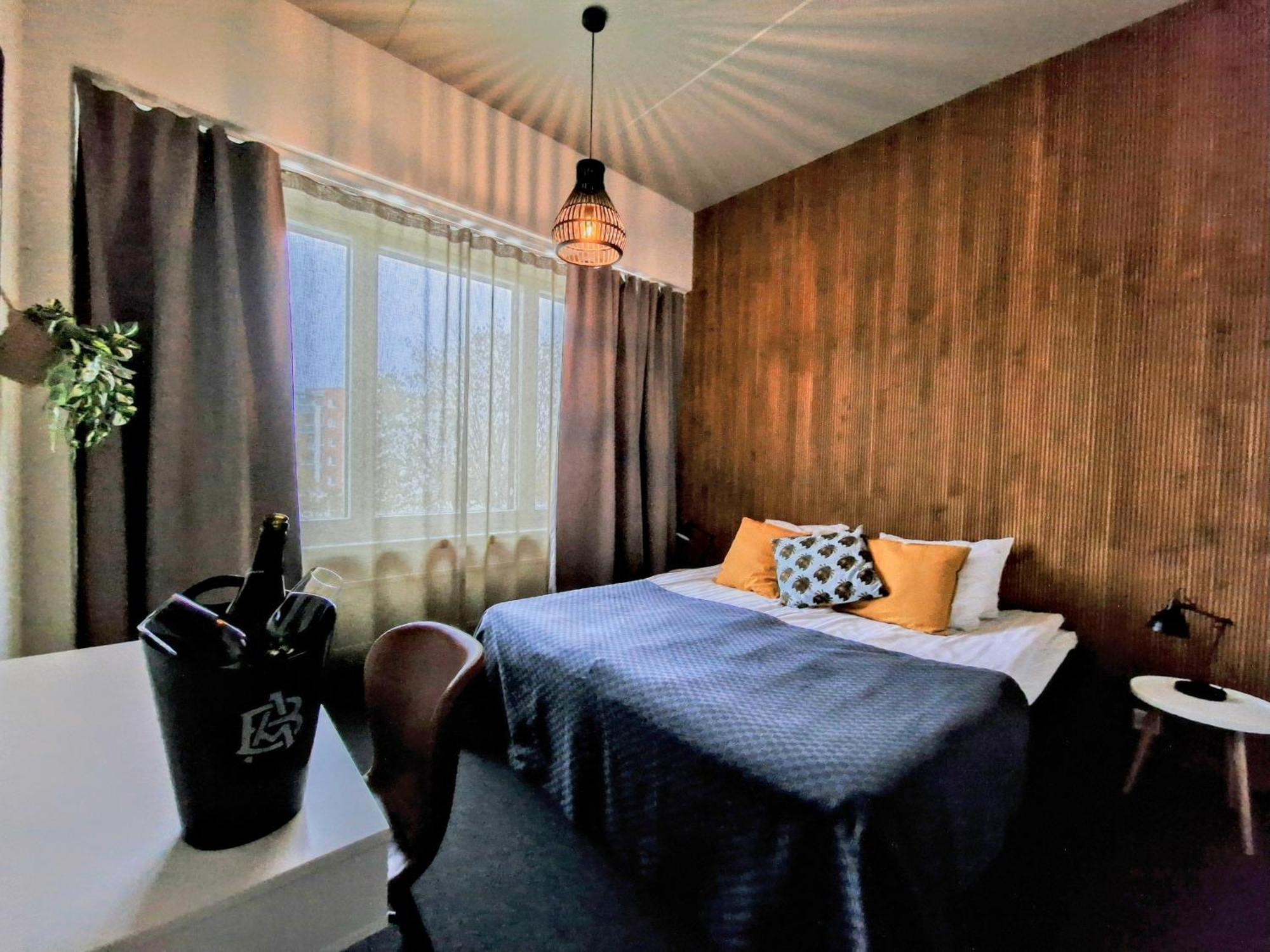 Hotel Seurahuone Riihimaeki Luaran gambar