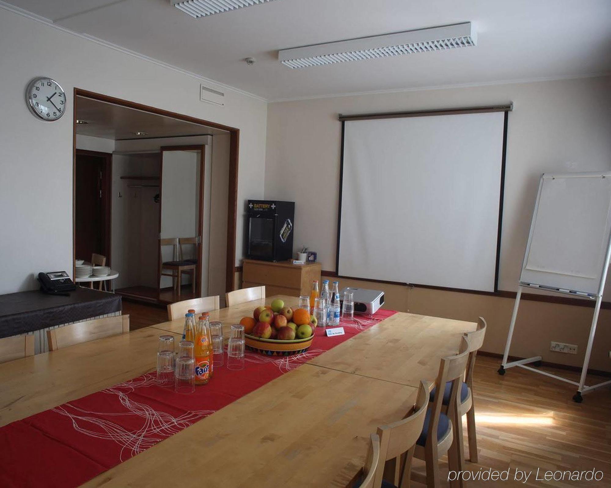 Hotel Seurahuone Riihimaeki Luaran gambar